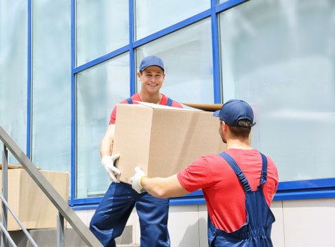 Residential moving service near Leytonstone streets