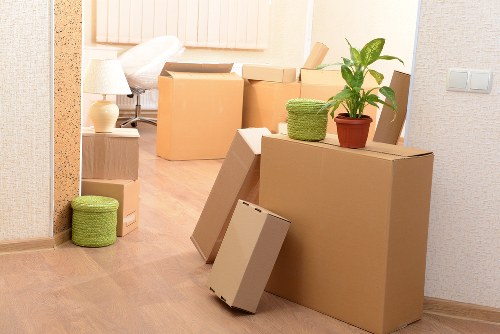Man with van service handling a flat move in Leytonstone